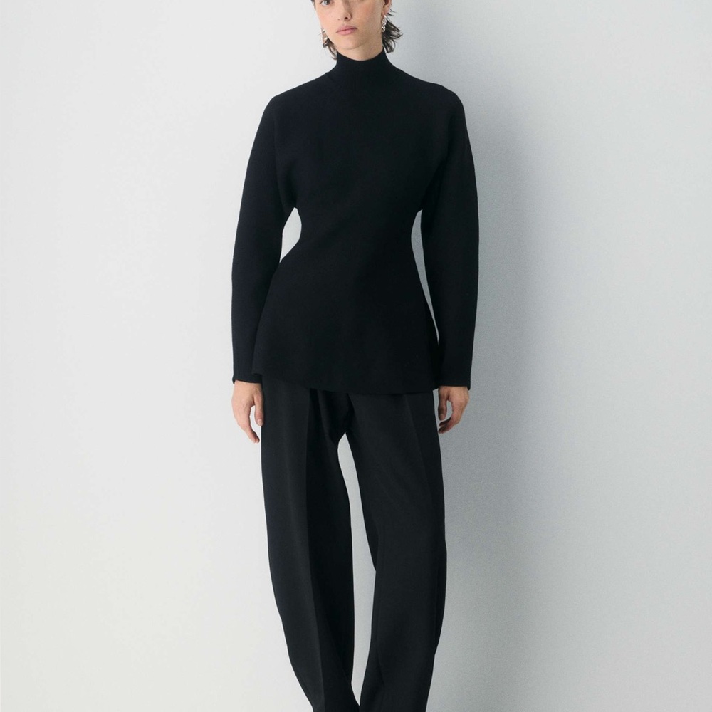 Babaton Formation Turtleneck